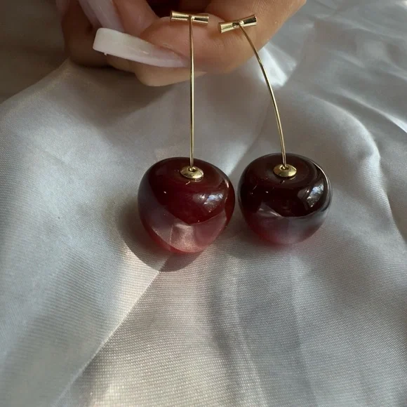 ANTHROPOLOGE 2025 trend CHEER RED anthropologie earrings NWT - Picture 8 of 9